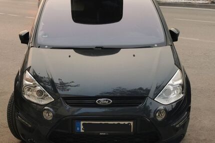 Ford S-Max 262.000 km 6.800 € Salzgitter 38226