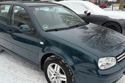 VW Golf 131.313 km 3.590 &euro; Königslutter 38154