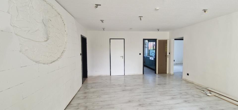 Etagenwohnung Braunschweig Lehndorf-Watenbüttel - 3.5 Zimmer, 83 m&sup2;, 199.000&euro; | Angebot:27622247