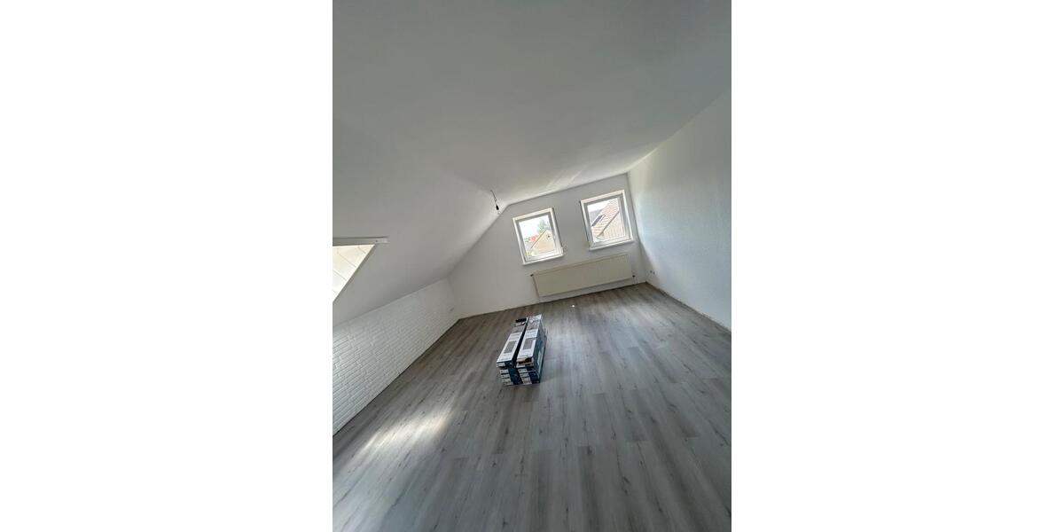 Dachgeschoßwohnung Braunschweig Timmerlah-Geitelde-Stiddien - 2 Zimmer, 53 m&sup2;, 550&euro; | Angebot:26617795