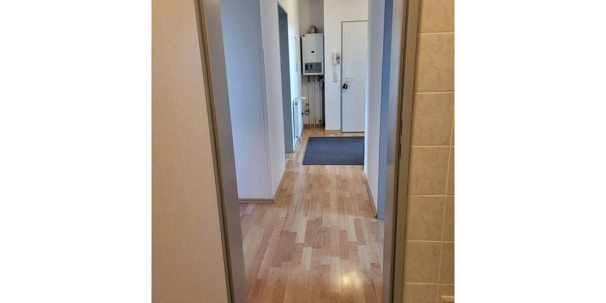 Etagenwohnung Salzgitter Thiede - 3 Zimmer, 120 m&sup2;, 700&euro; | Angebot:26929404