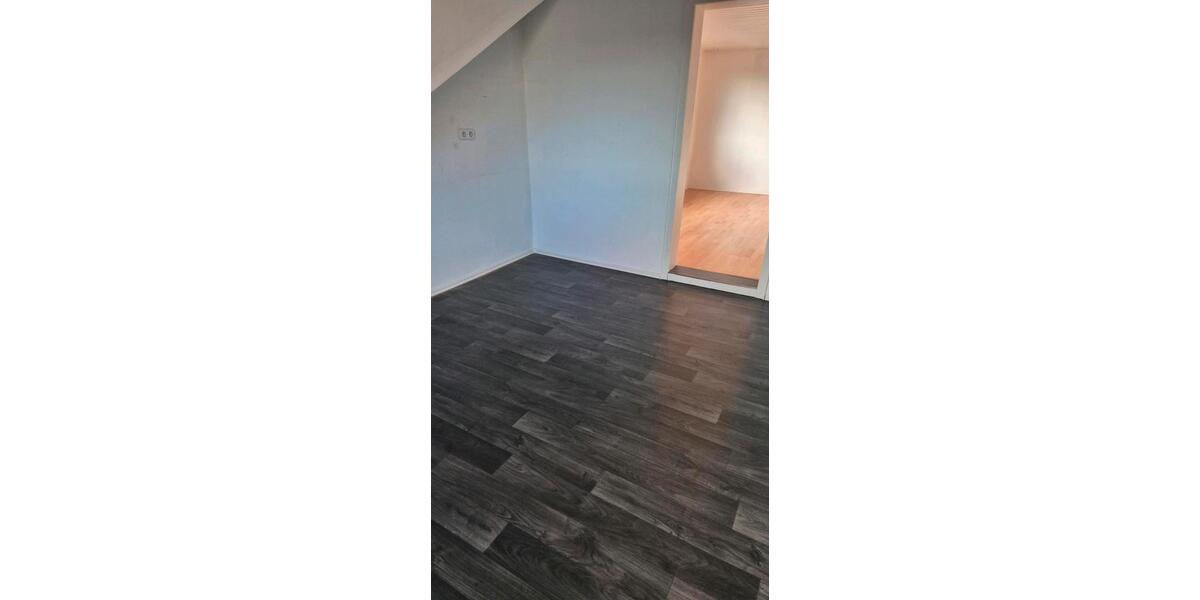 Dachgeschoßwohnung Salzgitter Ortschaft Nord - 2 Zimmer, 62 m&sup2;, 365&euro; | Angebot:25782482