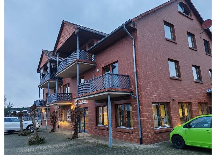 Büro in Isenbüttel 799 € 82.04 m²