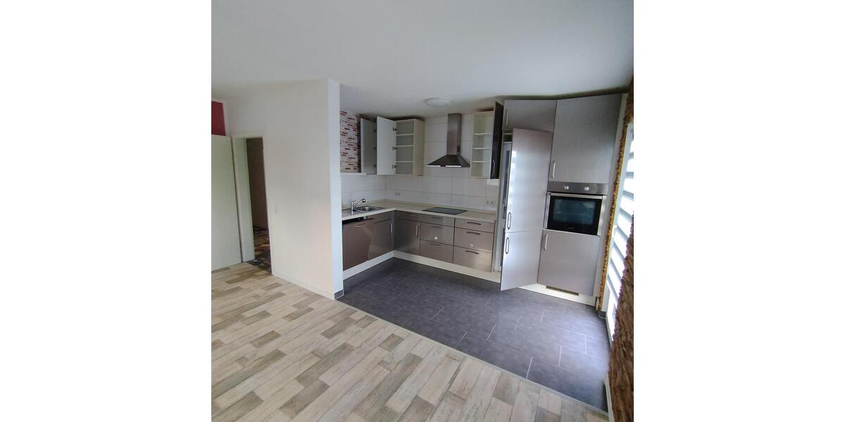 Dachgeschoßwohnung Salzgitter Ortschaft Südost - 3 Zimmer, 82 m&sup2;, 700&euro; | Angebot:24855757