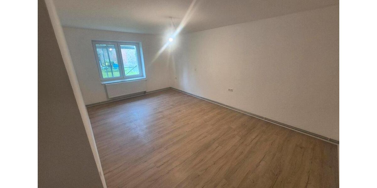 Erdgeschoßwohnung Peine - 3 Zimmer, 88 m&sup2;, 700&euro; | Angebot:26644683