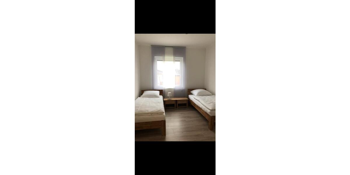 Bungalow Sassenburg - 3 Zimmer, 100 m&sup2;, 1.250&euro; | Angebot:24319371