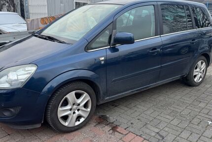 Opel Zafira 133.000 km 5.299 &euro; Salzgitter 38229