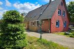Einfamilienhaus Hillerse - 8 Zimmer, 220 m&sup2;, 1.400&euro; | Angebot:26635930