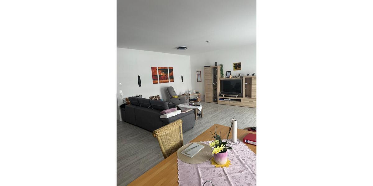 Etagenwohnung Söhlde - 3 Zimmer, 114 m&sup2;, 1.095&euro; | Angebot:24700965