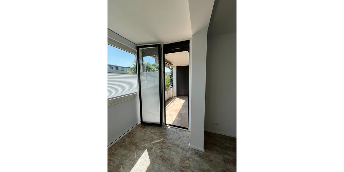 Hochparterre Braunschweig Wabe-Schunter-Beberbach - 3 Zimmer, 90 m&sup2;, 215.000&euro; | Angebot:24680176