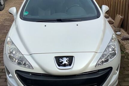 Peugeot 308 104.000 km 6.900 &euro; Calberlah 38547