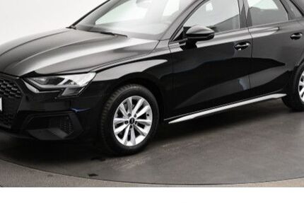 Audi A3 45.062 km 21.990 &euro; Wolfsburg 38440