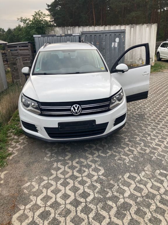 VW Tiguan 122.000 km 9.999 € Gifhorn 38518