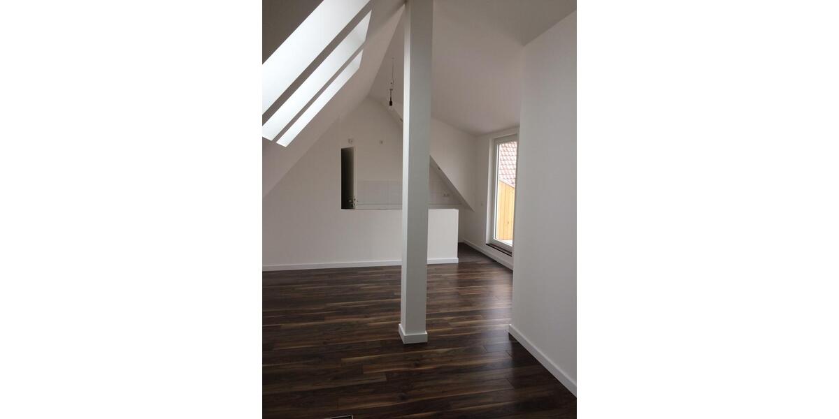 Dachgeschoßwohnung Braunschweig Lehndorf-Watenbüttel - 3 Zimmer, 87 m&sup2;, 198.000&euro; | Angebot:24846631