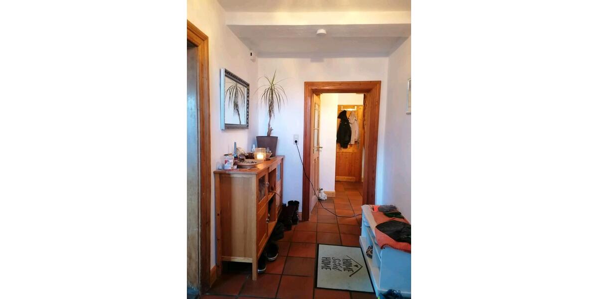 Etagenwohnung Söhlde - 5 Zimmer, 130 m&sup2;, 1.040&euro; | Angebot:25417193