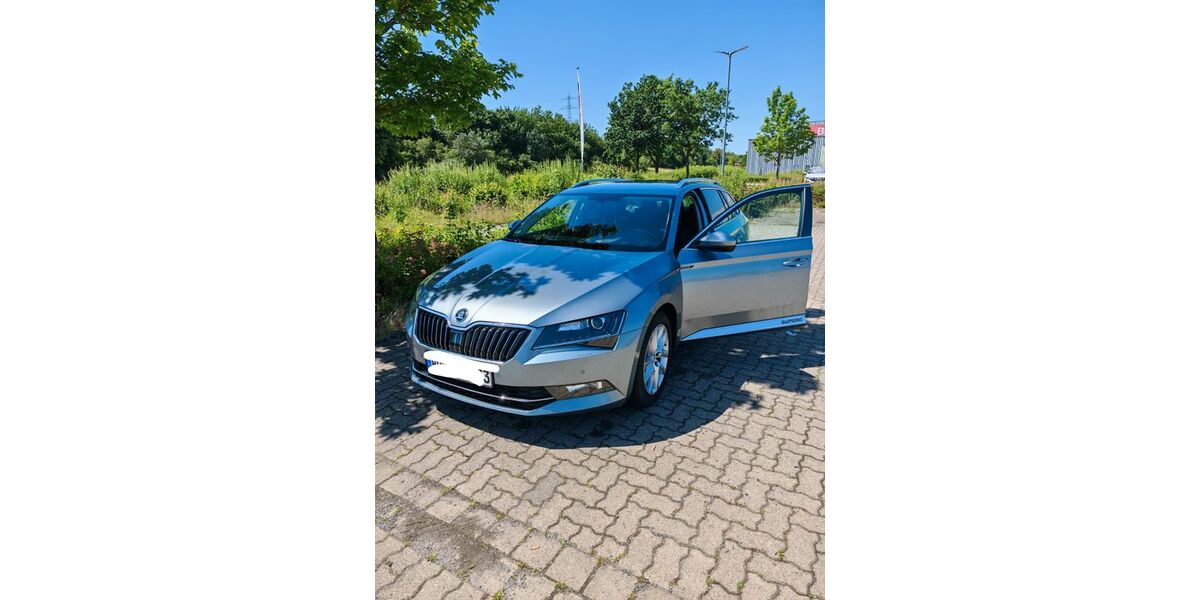 Skoda Superb 146.000 km 15.000 &euro; Wolfsburg 38444