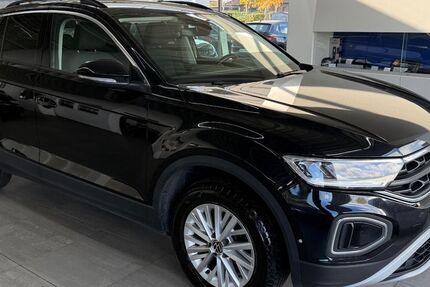 VW T-Roc 125.000 km 17.490 &euro; Braunschweig 38116