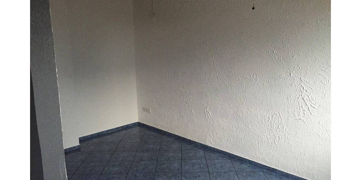 Etagenwohnung Salzgitter Lebenstedt - 3 Zimmer, 64 m&sup2;, 80.000&euro; | Angebot:26846197