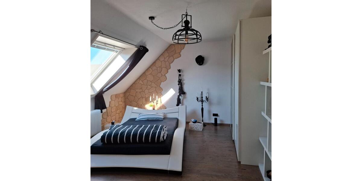 Dachgeschoßwohnung Peine Peine Kernstadt - 3 Zimmer, 78 m&sup2;, 159.000&euro; | Angebot:26588421