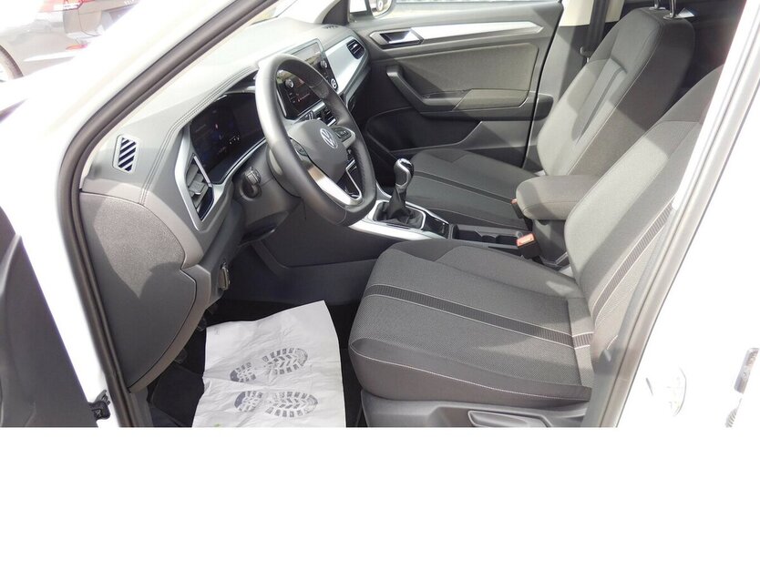 VW T-Roc 1.0 Life TSI BMT Navi Klima Alu 19.990 km 20.990 € Vordorf 38533