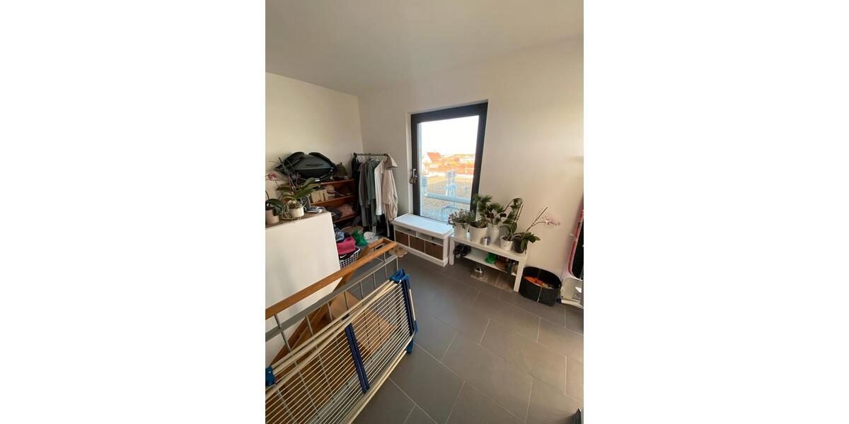 Etagenwohnung Wolfenbüttel Adersheim - 4 Zimmer, 140 m&sup2;, 2.150&euro; | Angebot:26380890
