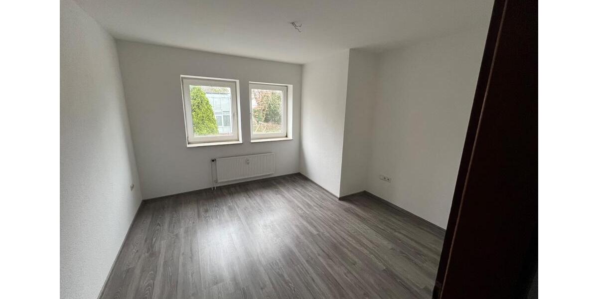 Etagenwohnung Wolfsburg Detmerode - 3 Zimmer, 79 m&sup2;, 160.000&euro; | Angebot:27197604