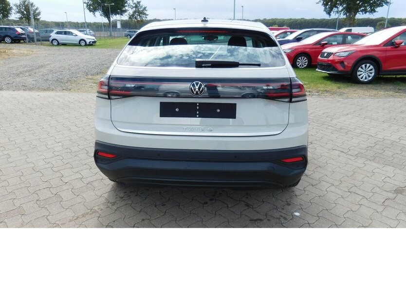 VW Taigo 1.0 TSI BMT Klima LED Navi 27.600 km 15.990 € Vordorf 38533
