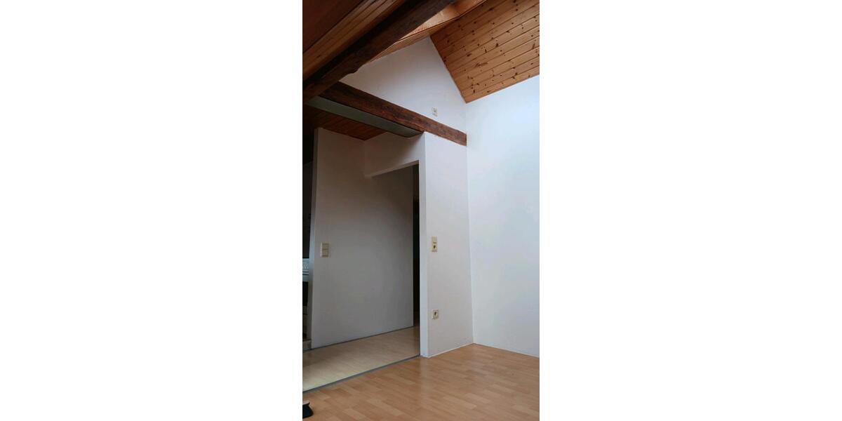 Dachgeschoßwohnung Braunschweig Westliches Ringgebiet - 2 Zimmer, 41 m&sup2;, 360&euro; | Angebot:25992633