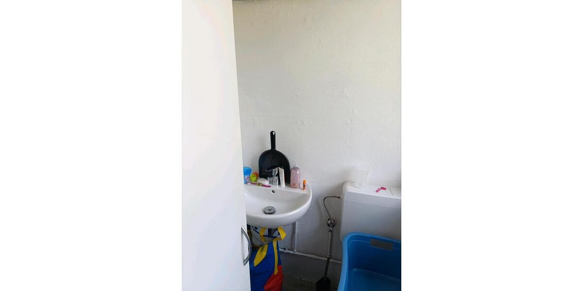 Etagenwohnung Vordorf - 4.5 Zimmer, 90 m&sup2;, 900&euro; | Angebot:26338153