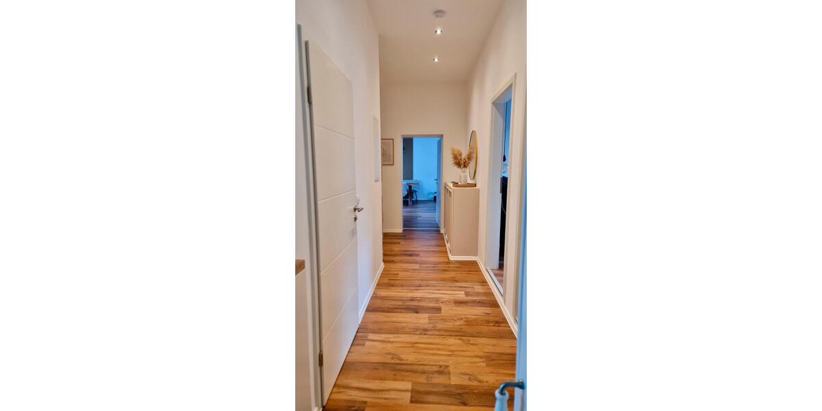 Dachgeschoßwohnung Königslutter am Elm - 3 Zimmer, 93 m&sup2;, 950&euro; | Angebot:24743439