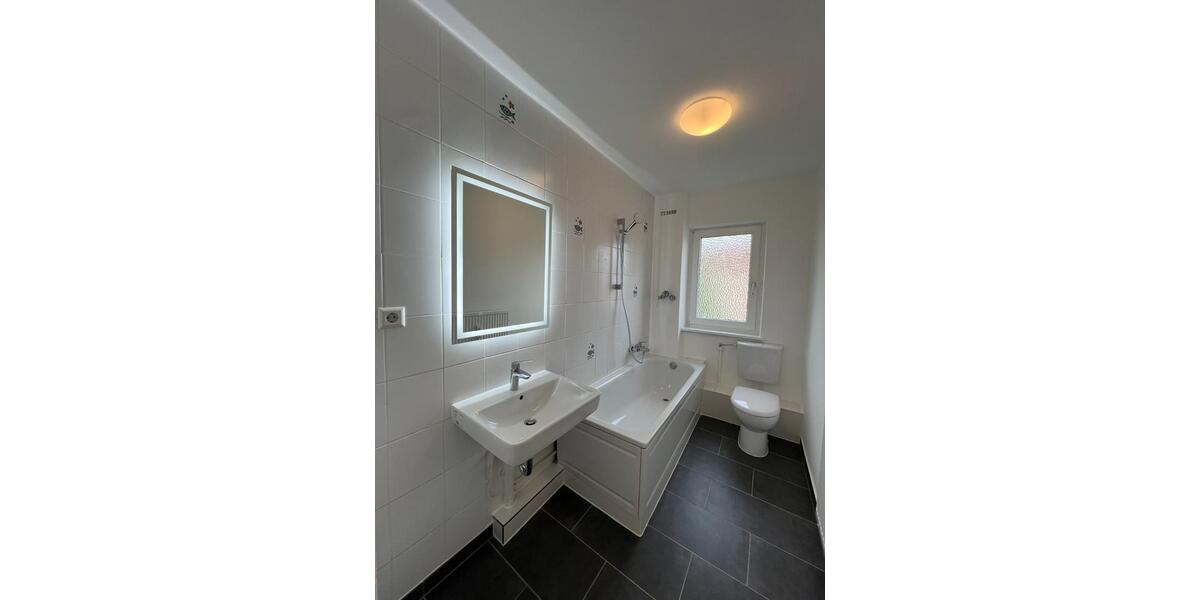 Erdgeschoßwohnung Wolfsburg Alt-Wolfsburg - 3 Zimmer, 65 m&sup2;, 586&euro; | Angebot:24990720