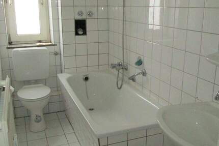 Wohnung Salzgitter Hallendorf - 2 Zimmer, 43 m&sup2;, 240&euro; | Angebot:26345415