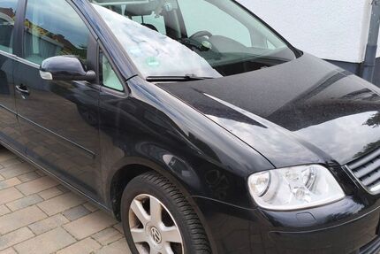 VW Touran 190.000 km 3.999 &euro; Vechelde 38159