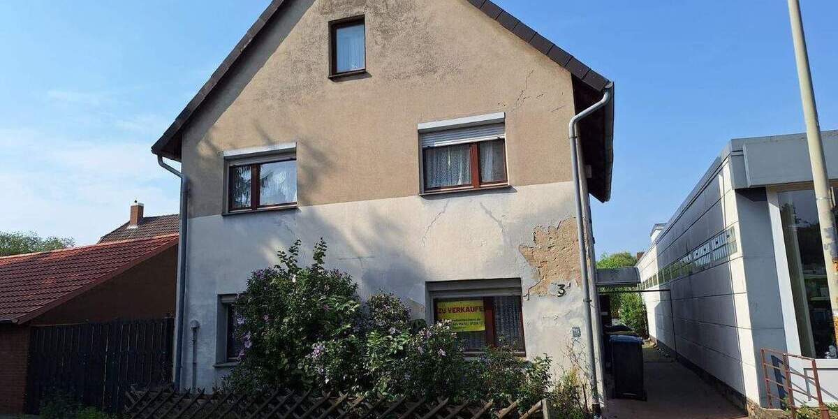 Einfamilienhaus Braunschweig Broitzem - 4 Zimmer, 120 m&sup2;, 197.000&euro; | Angebot:24620699