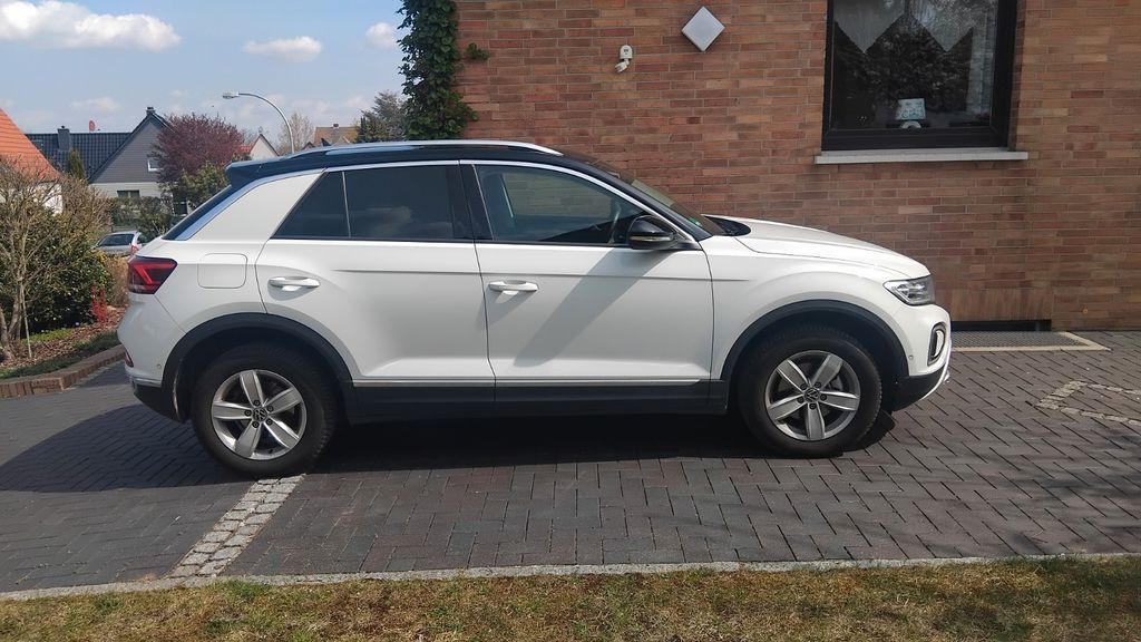 VW T-Roc 17.980 km 25.000 &euro; Königslutter 38154
