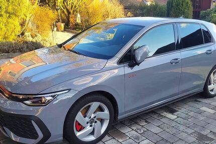 VW Golf 7.700 km 37.000 &euro; Tappenbeck 38479