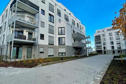 Neuwertige 3-Zimmer-Wohnung mit Balkon zimmer