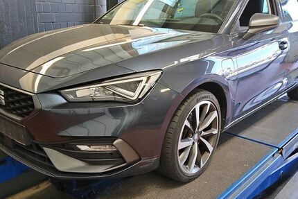 Seat Leon 125.544 km 18.900 &euro; Braunschweig 38122