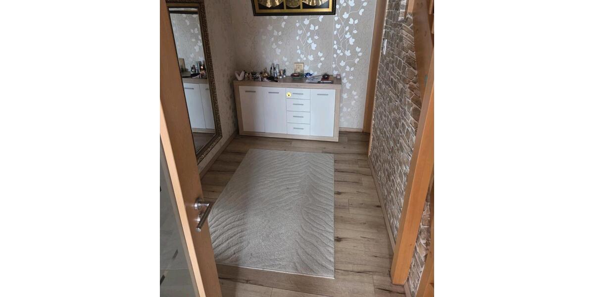 Mehrfamilienhaus, Wohnhaus Weyhausen - 9 Zimmer, 175 m&sup2;, 369.000&euro; | Angebot:27120591