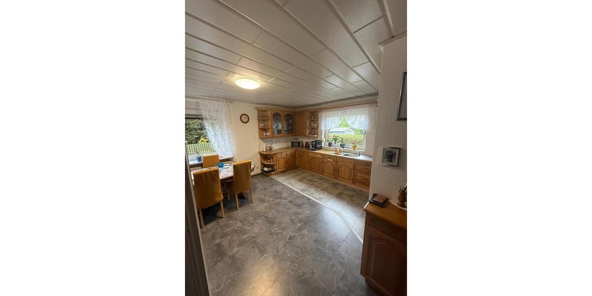 Einfamilienhaus Wolfsburg Ehmen - 10 Zimmer, 171 m&sup2;, 460.000&euro; | Angebot:23503558
