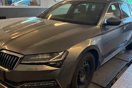Skoda Superb 108.000 km 24.990 &euro; Peine 31228