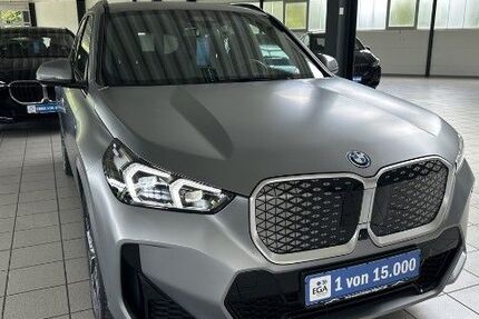 BMW iX1 32.106 km 51.830 &euro; Salzgitter 38228