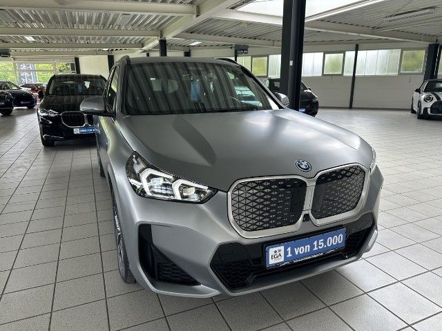 BMW iX1 32.106 km 51.830 &euro; Salzgitter 38228