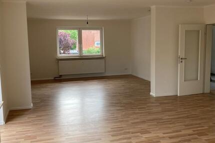 Wohnung Wasbüttel - 4 Zimmer, 162 m&sup2;, 1.250&euro; | Angebot:24689990