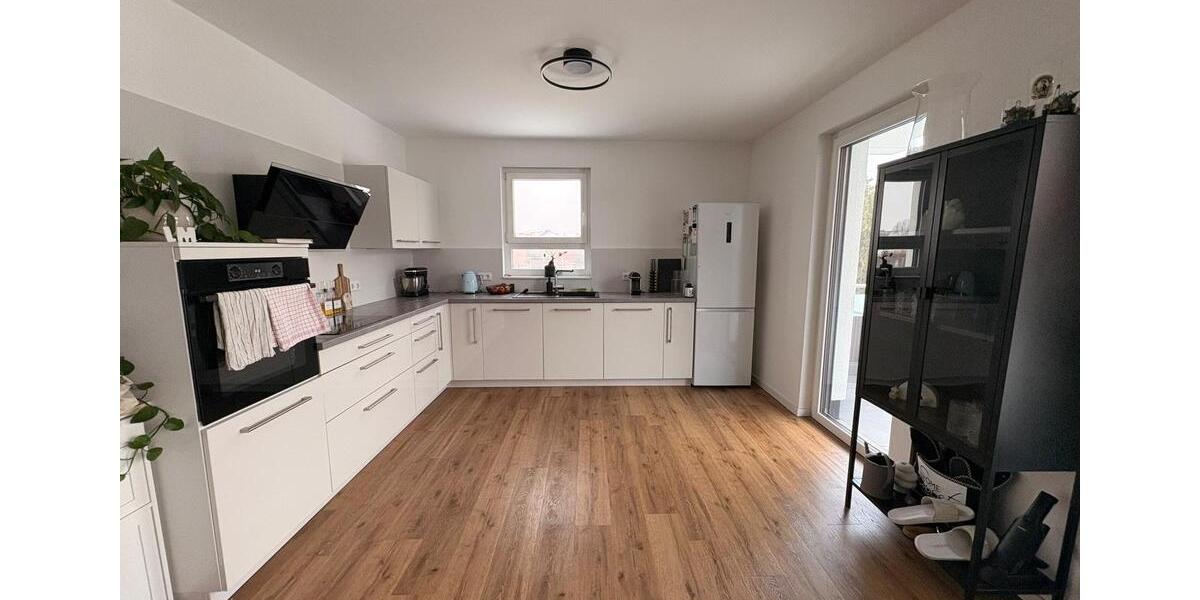 Etagenwohnung Lengede - 3 Zimmer, 98 m&sup2;, 1.140&euro; | Angebot:24850237