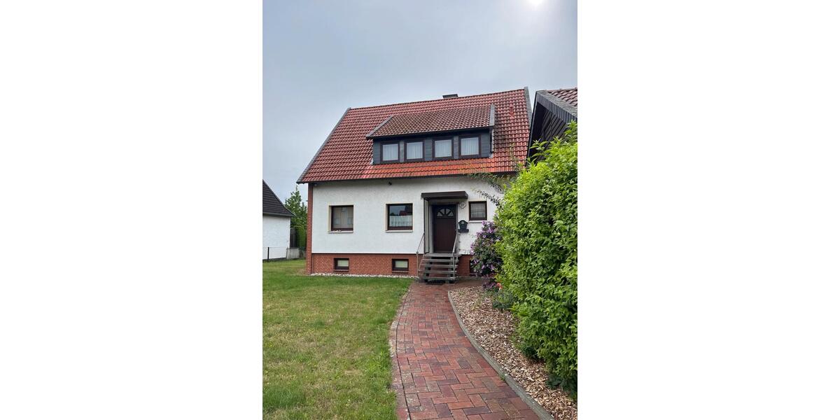 Einfamilienhaus Söhlde - 6 Zimmer, 140 m&sup2;, 270.000&euro; | Angebot:25543134