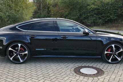 Audi A7 167.000 km 28.500 € Wolfsburg 38440