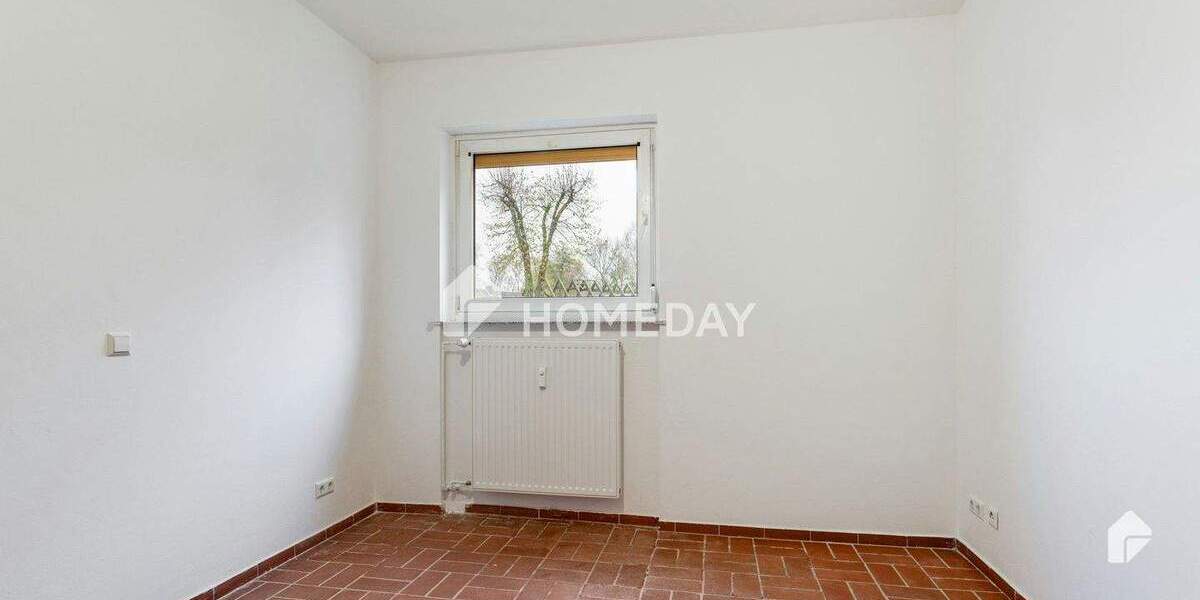 Etagenwohnung Lehre Flechtorf - 4 Zimmer, 85 m&sup2;, 113.000&euro; | Angebot:25267982