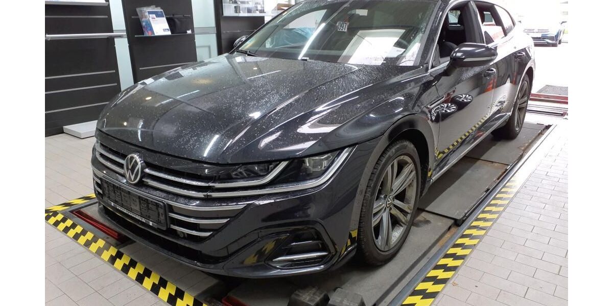 VW Arteon 127.598 km 25.900 &euro; Braunschweig 38122