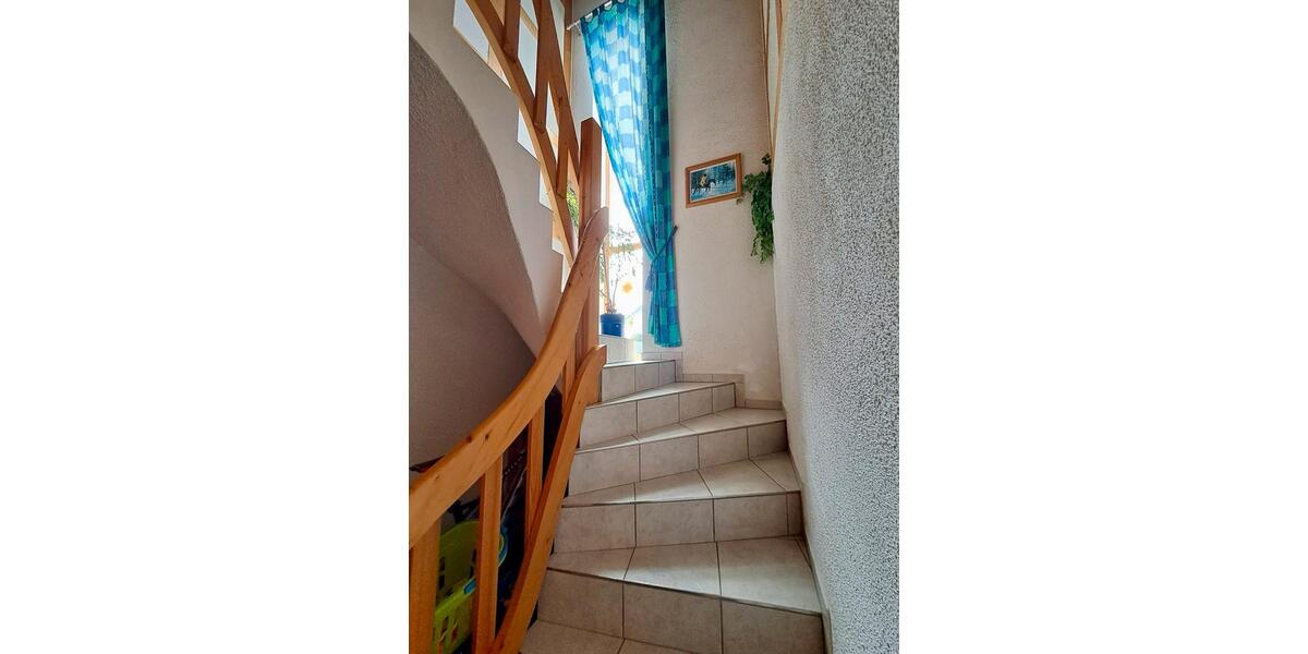 Etagenwohnung Gifhorn - 3.5 Zimmer, 125 m&sup2;, 1.100&euro; | Angebot:25988529